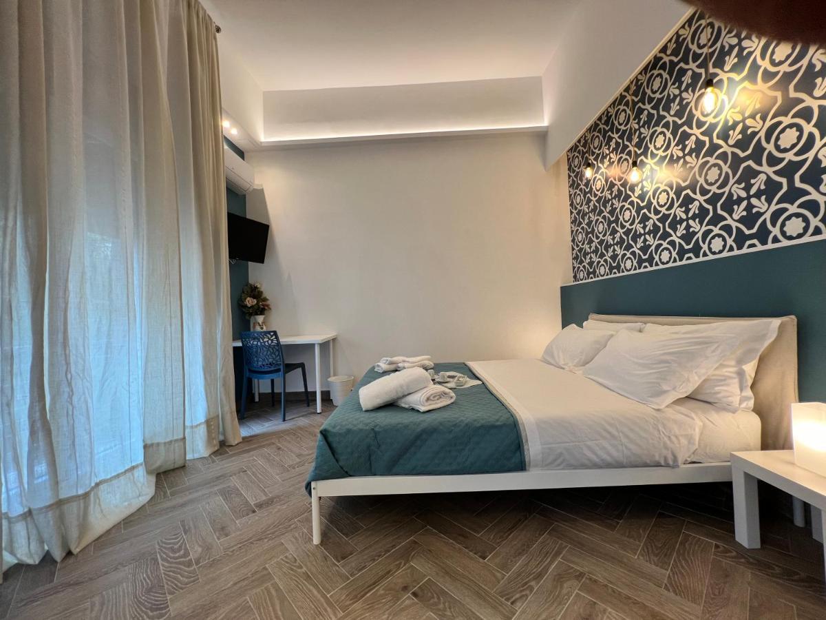 Serghouse Neapol Zewnętrze zdjęcie
